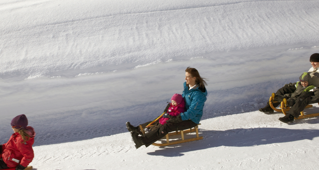 Schlittelweg Tenna (chm_36f89ab_img)