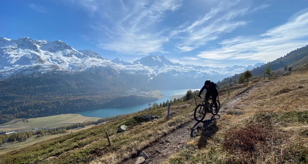 Individuelle Tagestour mit dem Bike ab St. Moritz (exp_2ce6b67)