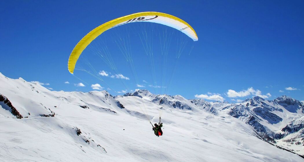 Klosters Gleitschirmfliegen Tandem ab Gotschnagrat (exp_315e7ea)