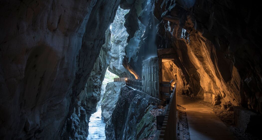Weintour, Therme und Tamina Schlucht (exp_3881068)