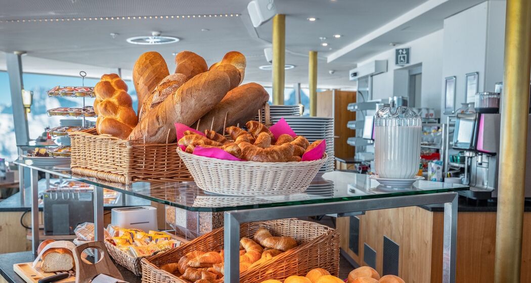 Schilthorn Brunch inkl. Bahnticket Schilthorn ab Stechelberg oder Mürren (exp_924b219)