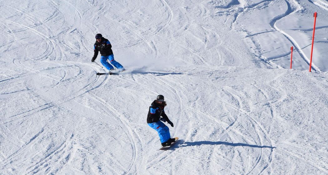 Snowboardkurs Gruppe für Kinder 7 bis 16 Jahre in Arosa (exp_950e811)