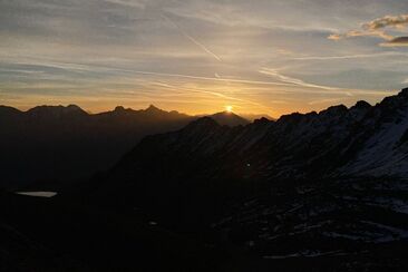Tour à vélo au lever du soleil au Piz Nair depuis St. Moritz (exp_a20d0fa)
