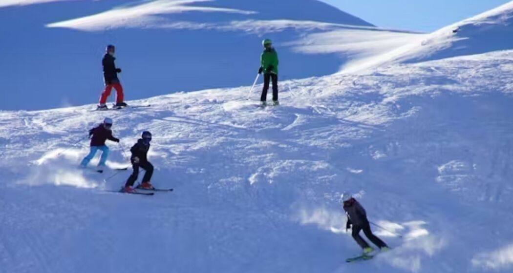 Skischule Gruppe für Kinder 7 bis 16 Jahre in Arosa (exp_c926d45)