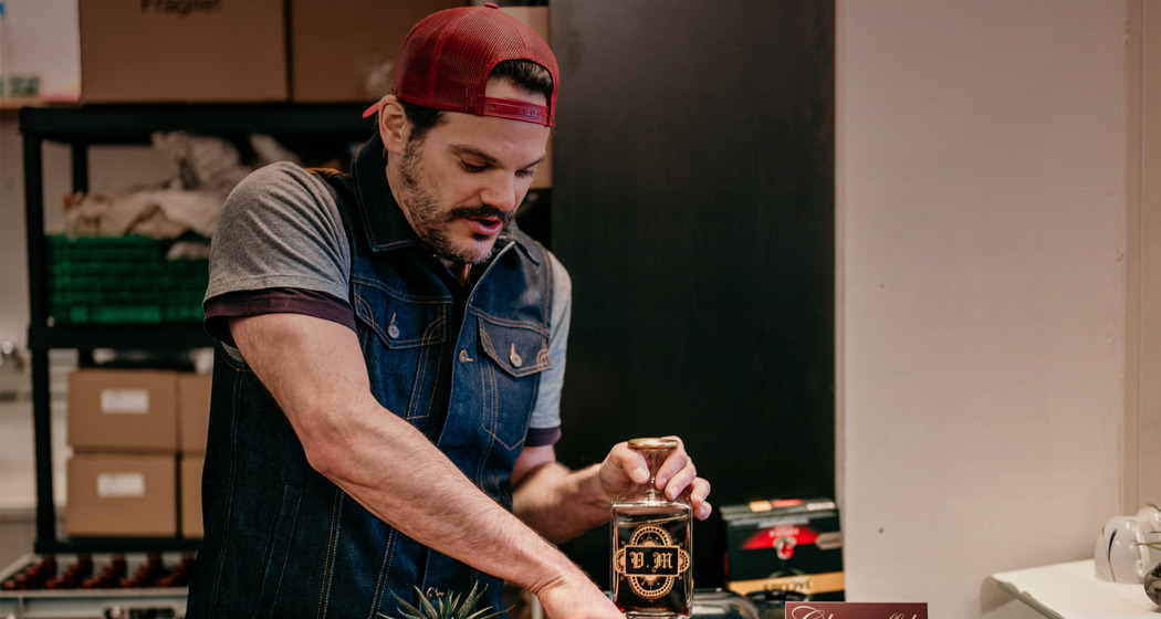 Röteli Likör Betriebsbesichtigung bei Christoffel Rötali in Davos (exp_e677c07)