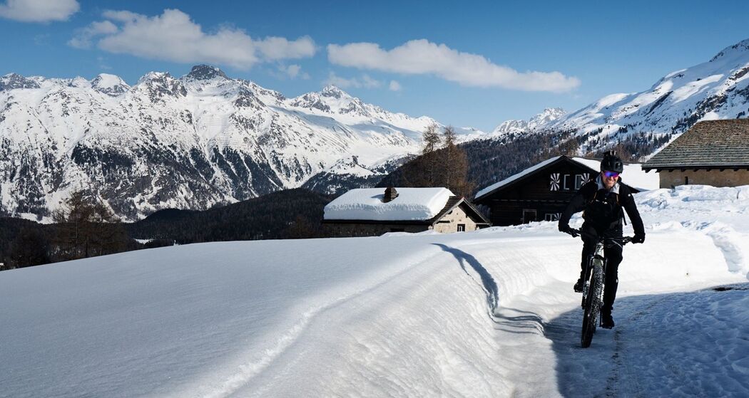 Biketour mit BBQ oder Picknick ab St. Moritz (exp_eb52788)
