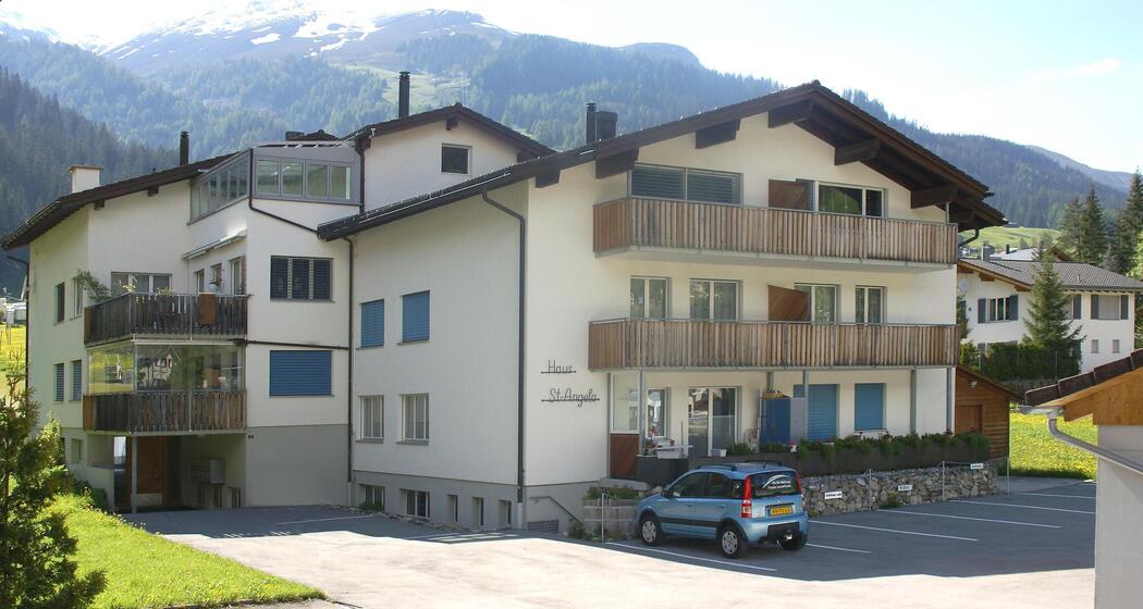 Hausansicht Sommer 3