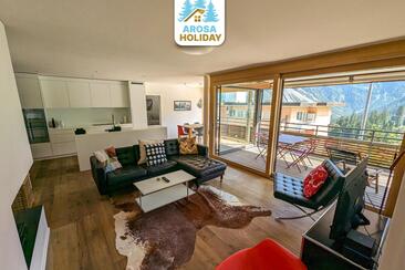 PXL_20230911_131747213 (1)