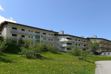 Sommer Montana Ostseite Whg 2-4