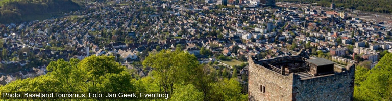 Wanderkonzert und Führung Burg Wartenberg