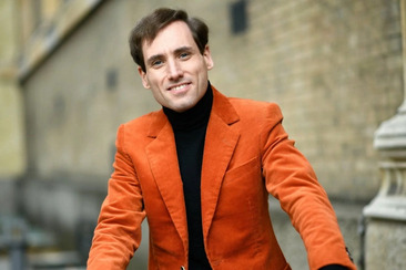 Grosse Geste (efr_img_f3fd679)