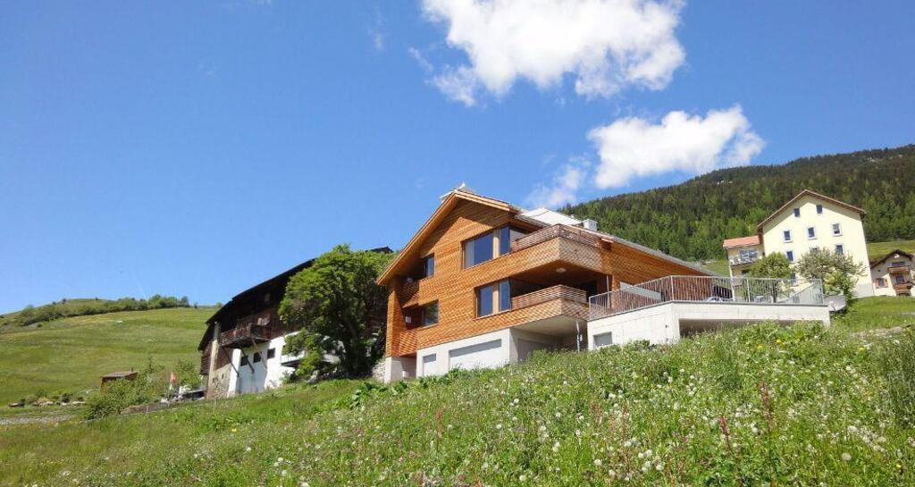 Aussenansicht (Wohnung im Mittelgeschoss)