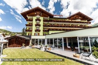 Hotel Waldhaus am See