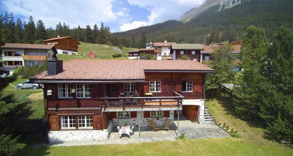 Aussenansicht Sommer 2