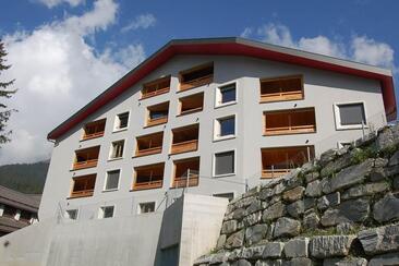 corona fewo daly grandeau 008