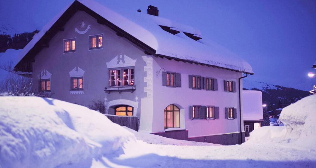 Ferienwohnung_Stüva_Curuna_Parpan_Wi_L1000255kb4