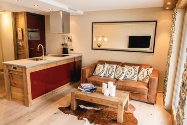 Ferienwohnung Casa Jacuzzi in Arosa