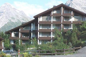 Haus Brüggli B / Sommer