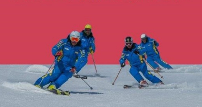 Demoshow der Skischule Lumnezia in Vella (gdl_491117247_image)