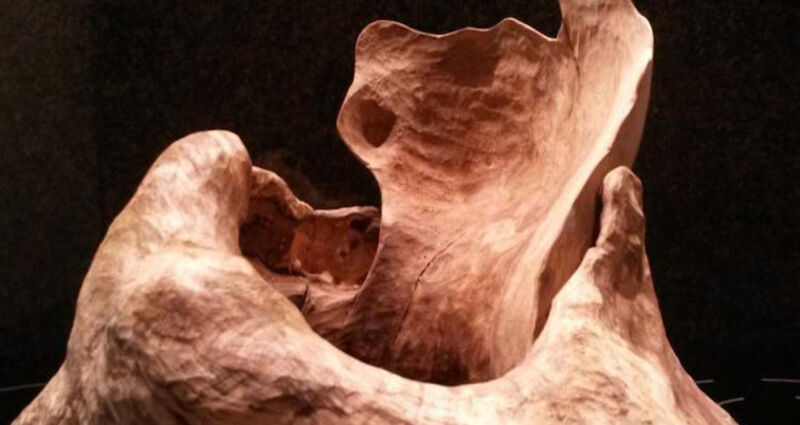 Holz Skulpturen (gdl_505490781_image)