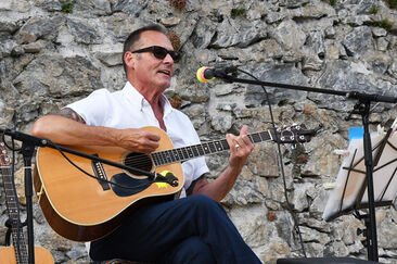 Folk, Rock & Dance Burg-Festival (gdl_506419137_image)