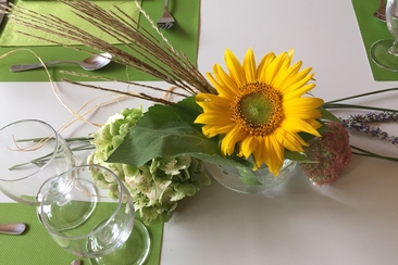 Mittagstisch für Erwachsene (gdl_583082216_image)