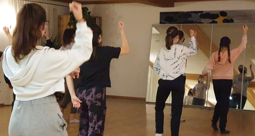 Roundabout (gdl_669959948_image)