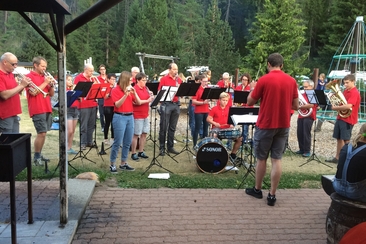 Concert da stà/Sommerkonzert der Dorfmusik (gdl_691008284_image)