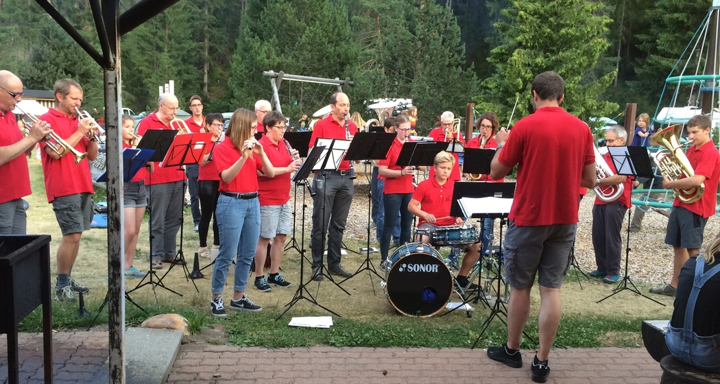 Concert da stà/Sommerkonzert der Dorfmusik (gdl_691008284_image)