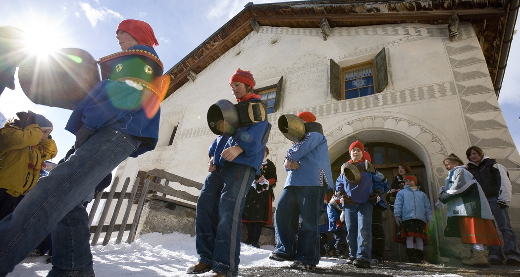 Chalandamarz in Susch (gdl_740118873_image)