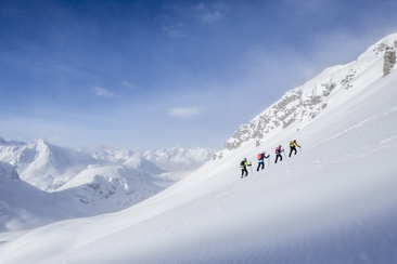 Skitouren für Einsteiger und Fortgeschrittene (gdl_781160313_image)