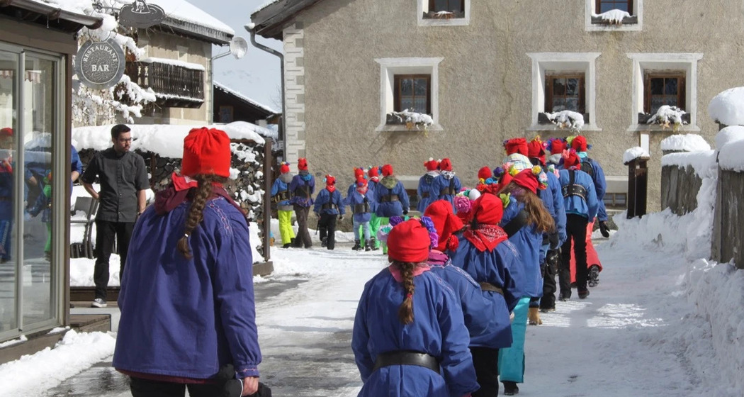 Chalandamarz in La Punt (gdl_785483823_image)