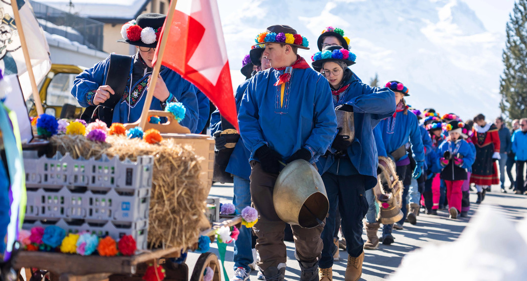 Chalandamarz in Bever (gdl_785483837_image)