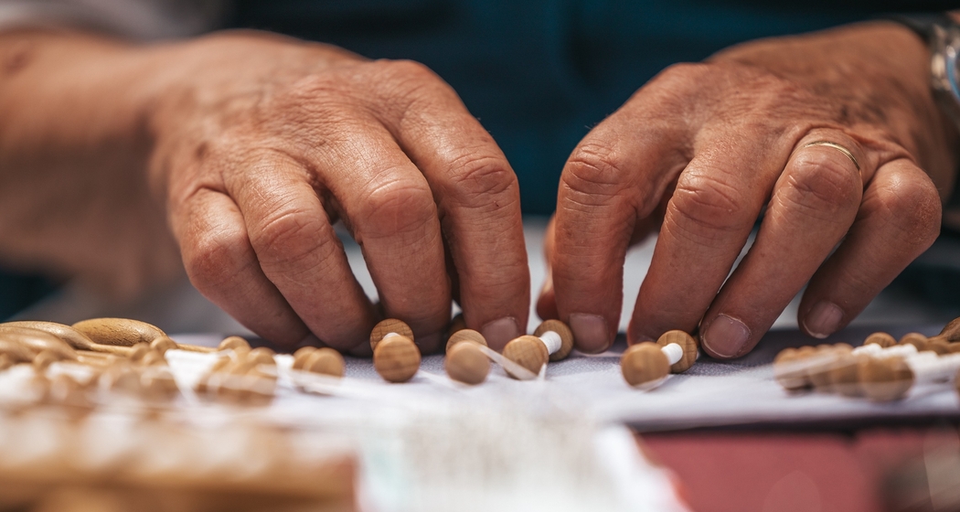 Klöppeln mit den Frauen aus dem Dörfli (gdl_796163398_image)