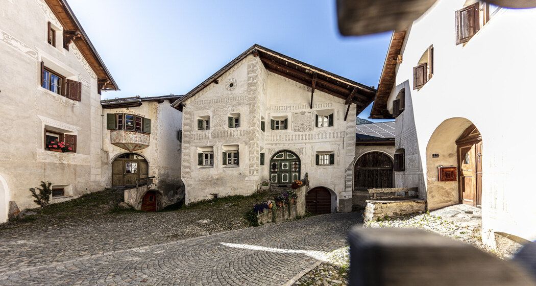 Dorfführung Guarda (gdl_810859556_image)