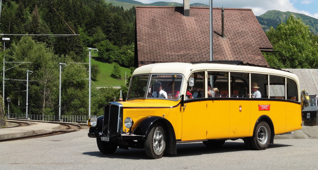 Nostalgiepostauto postauto tschiertschen hanspeterulrich 01