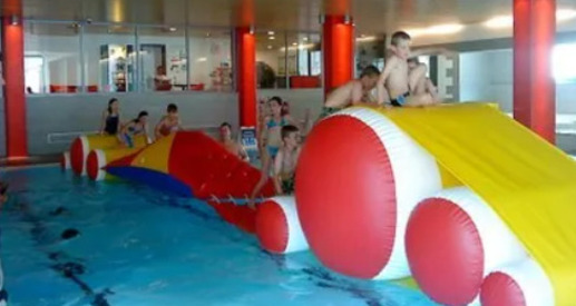 Spielnachmittag im Familienbad (gdl_828838732_image)