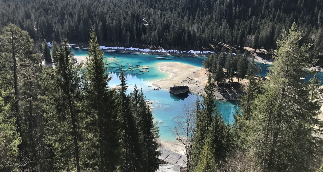 Zum Caumasee im Flimser Bergsturz (gdl_837452990_image)