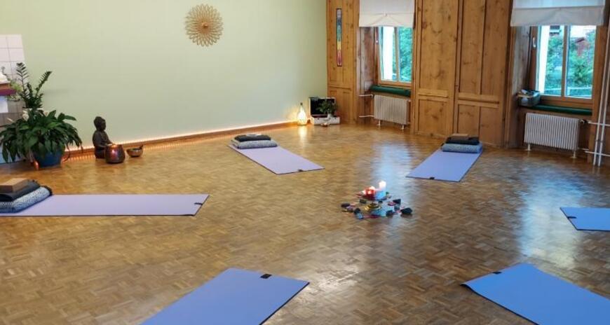 Yoga-Kurse (gdl_839982092_image)