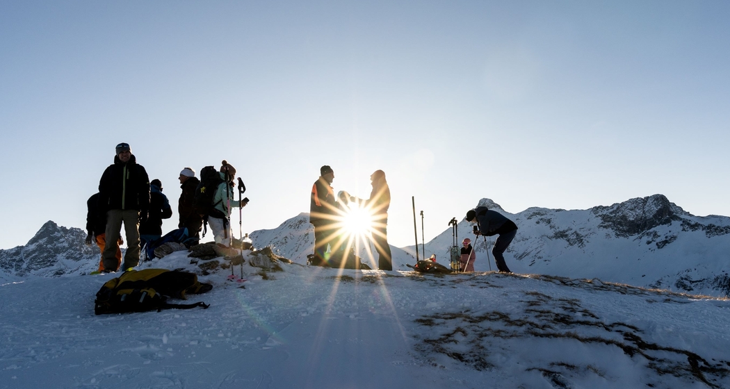 Sonnenaufgangswanderung Piz Darlux (gdl_841431818_image)