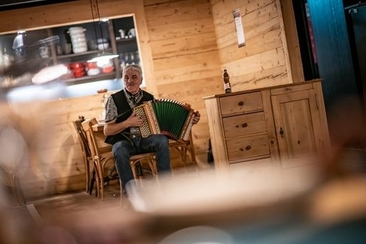 Racletteplausch à discrétion mit Röbi (gdl_845054369_image)