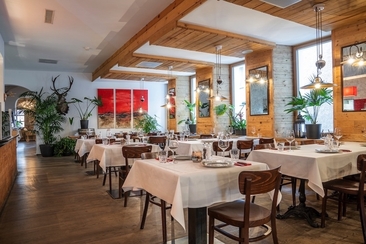 St. Moritz Riccardos Restaurant