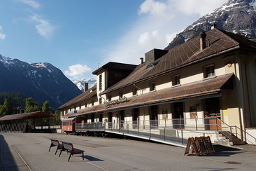 Ostereiersuchen für Familien (gdl_848311830_image)