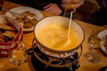 Fondue Plausch (gdl_848873529_image)