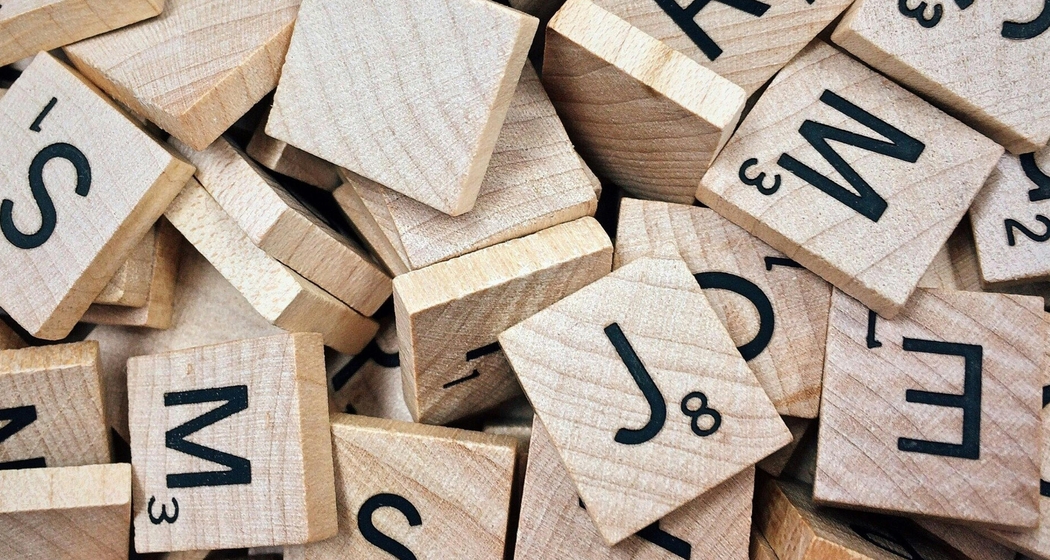 Spielen und Hüpfen für Jung und Alt (gdl_850993862_image)