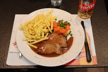 Seniorenmittagstisch in Conters (gdl_853729663_image)