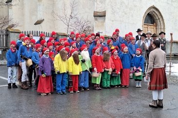 Chalandamarz Sent (gdl_854609180_image)