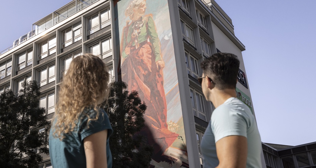 Public Guided Tour of the Old Town Chur (gdl_854939208_image)