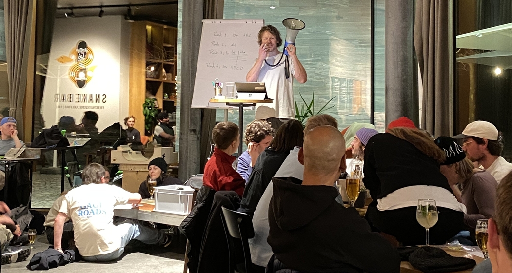 QUIZZ with Felix (gdl_858678911_image)