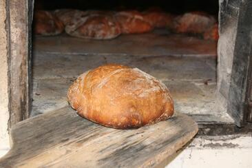 Brotbacken in Salouf (gdl_860274628_image)